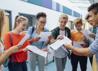 LIỆU VỚI MỘT NGÂN SÁCH TIẾT KIỆM CÓ THỂ ĐI DU HỌC Ở MỘT TRƯỜNG TRUNG HỌC CHẤT LƯỢNG CAO – HẠNG A Ở MỸ KHÔNG?